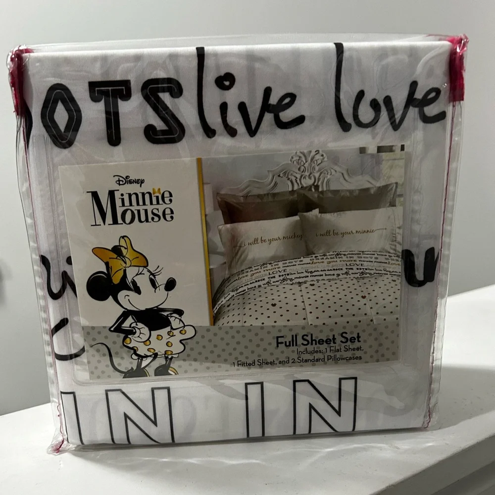Disney Minnie Mouse Full Sheet Set - Black, White‎ and Gold